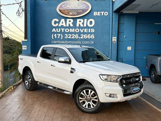 FORD RANGER 3.2 XLT 4X4 CD 20V DIESEL 4P AUTOMÁTICO FORD RANGER 3.2 XLT 4X4 CD 20V DIESEL 4P AUTOMÁTICO
